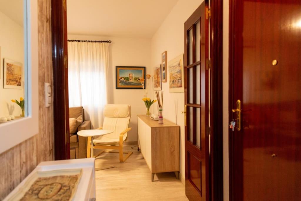 Apartamento El Patio De La Vina By Gades Gestion Cádiz Exterior foto