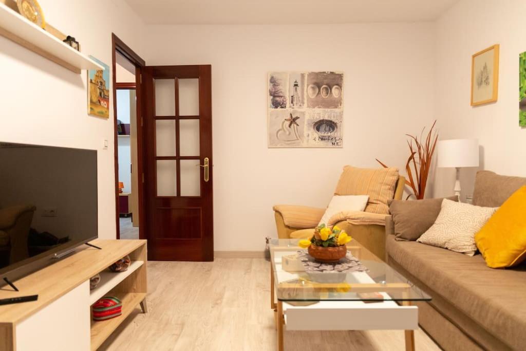 Apartamento El Patio De La Vina By Gades Gestion Cádiz Exterior foto